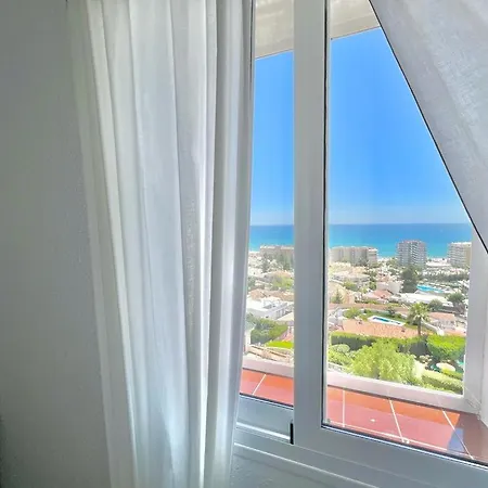 Апартаменты Playa Torreblanca Фуэнхирола
